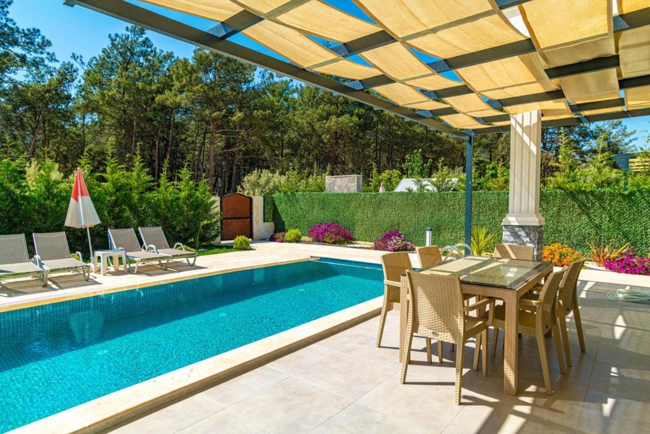4 Bedroom Holiday Villa In Hisaroenue Oeluedeniz- Gold Rose Fethiye Bagian luar foto