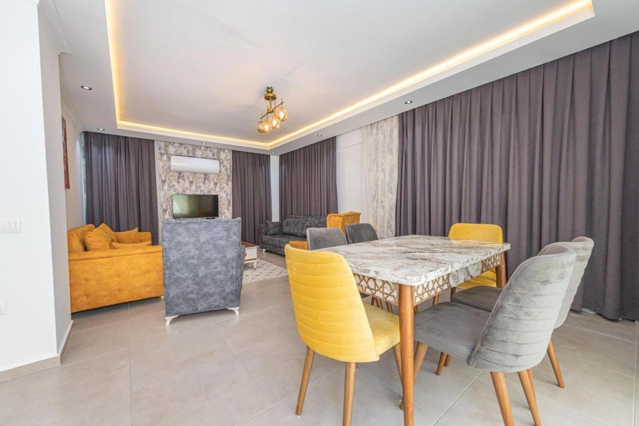 4 Bedroom Holiday Villa In Hisaroenue Oeluedeniz- Gold Rose Fethiye Bagian luar foto