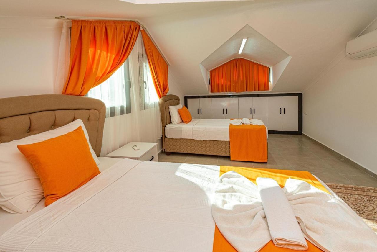 4 Bedroom Holiday Villa In Hisaroenue Oeluedeniz- Gold Rose Fethiye Bagian luar foto