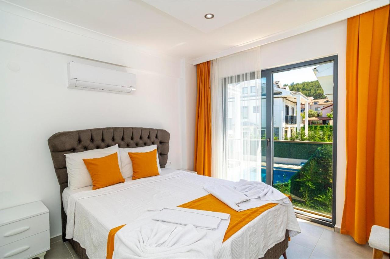 4 Bedroom Holiday Villa In Hisaroenue Oeluedeniz- Gold Rose Fethiye Bagian luar foto