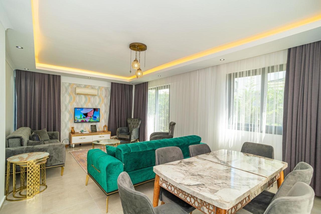 4 Bedroom Holiday Villa In Hisaroenue Oeluedeniz- Gold Rose Fethiye Bagian luar foto