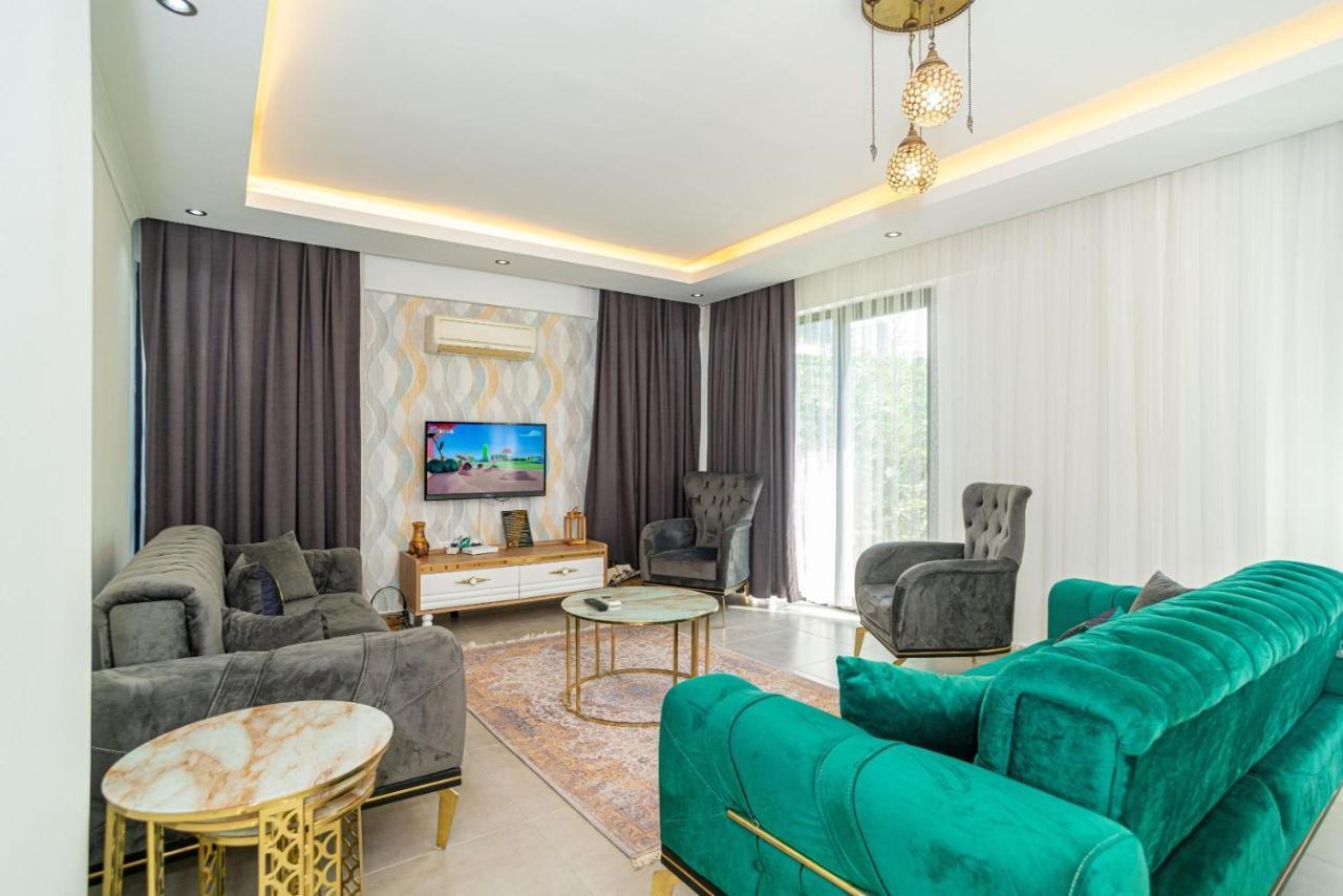 4 Bedroom Holiday Villa In Hisaroenue Oeluedeniz- Gold Rose Fethiye Bagian luar foto